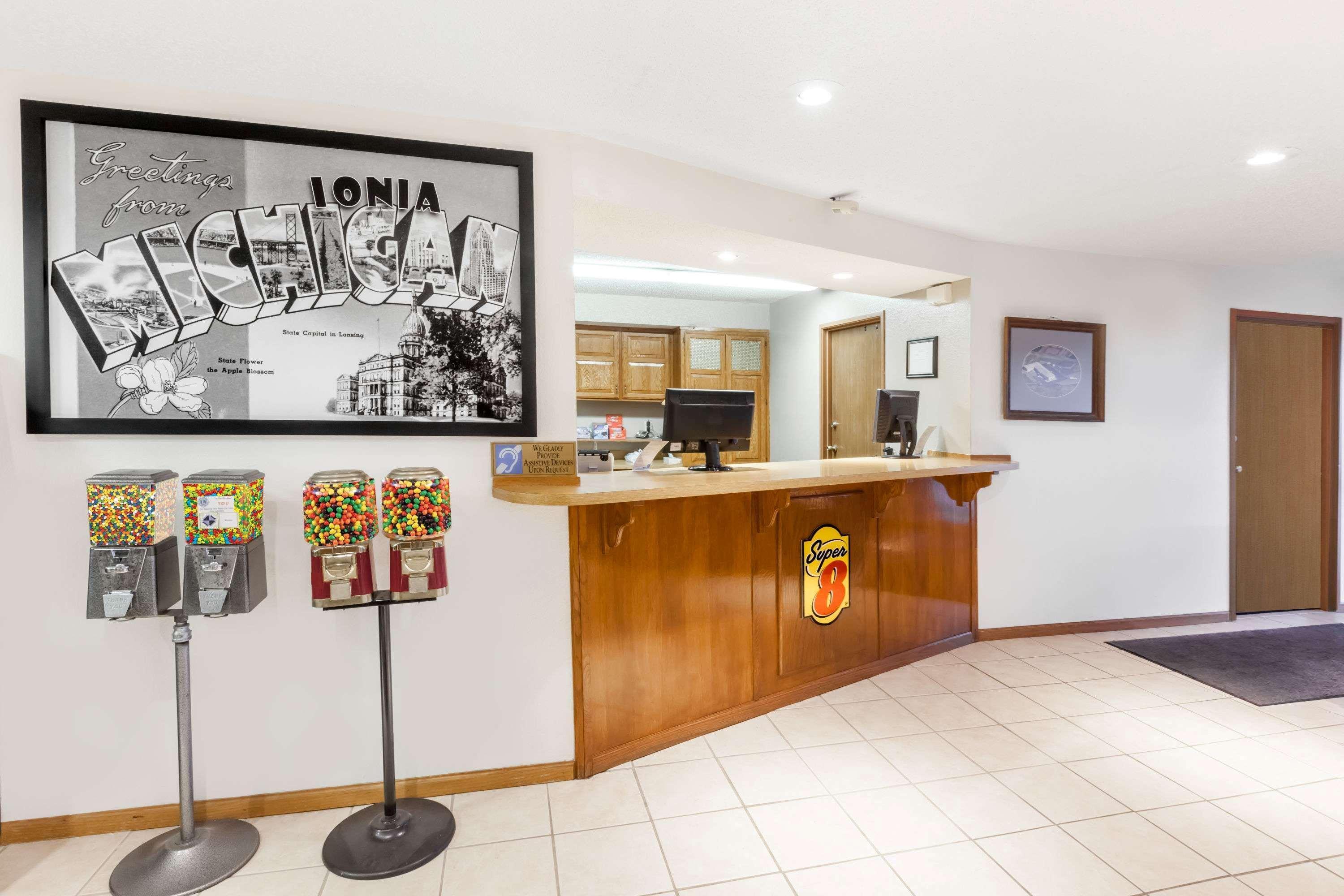 伊奥尼亚速8酒店 Ionia 外观 照片